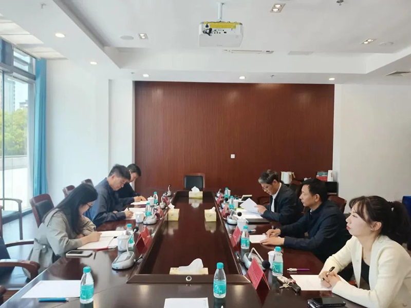 省社科联副主席周瑞峰一行来盐调研“一市一品”项目